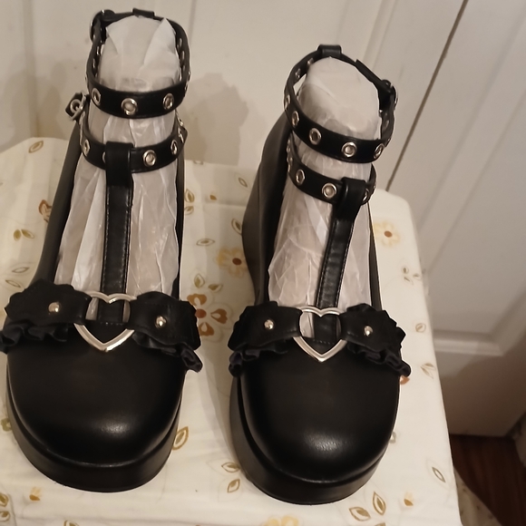 BYOMIG Mary Jane T Strap Chunky Heel Goth Platform Lolita Oxfords Black Never w - Picture 7 of 13